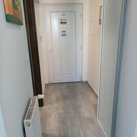 Pe-Ki Apartman Székesfehérvár Szekesfehervar Exterior foto